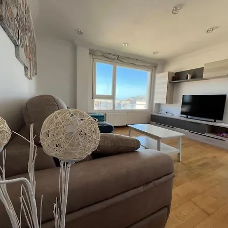 La Salve - Monabri Апартаменты Ларедо